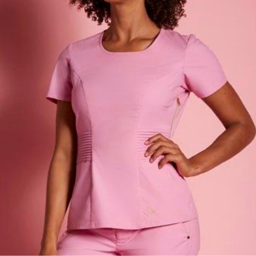 Jaanuu Pintuck Scrub Top Pink Size Small